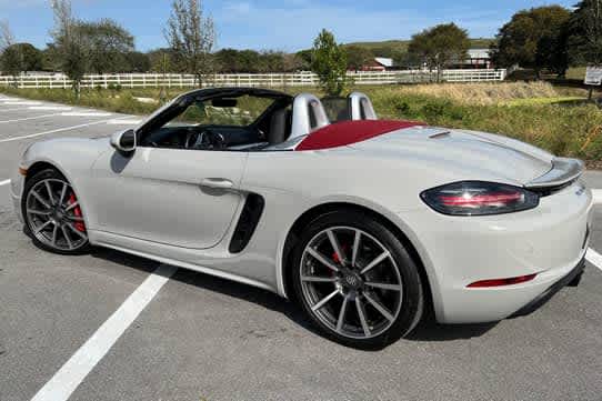 2021 Porsche 718 Boxster S 2