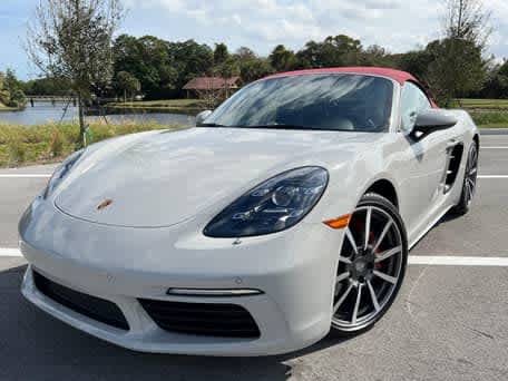 2021 Porsche 718 Boxster S 35