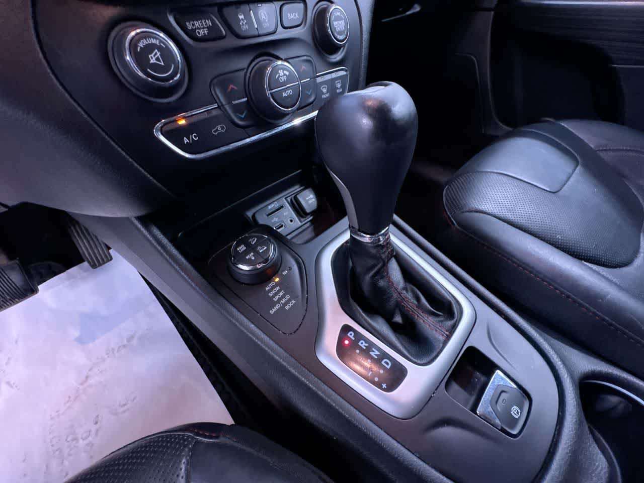used 2016 Jeep Cherokee car, priced at $8,026