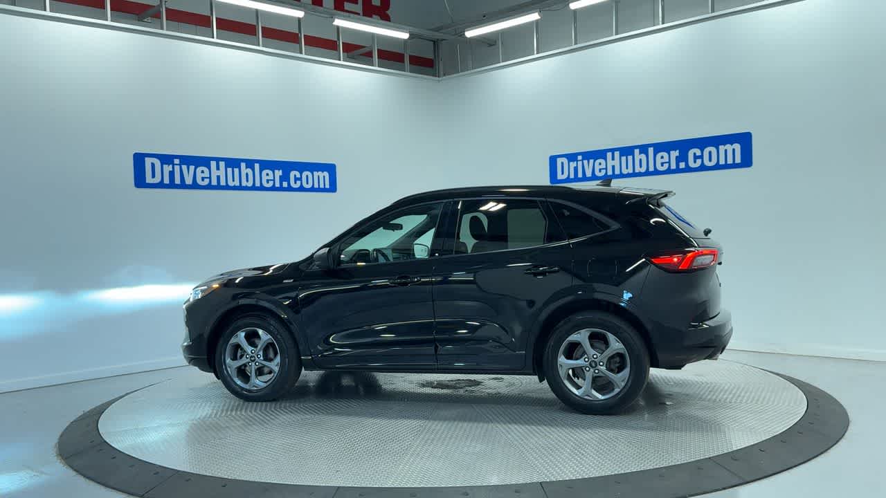 used 2023 Ford Escape car, priced at $22,248