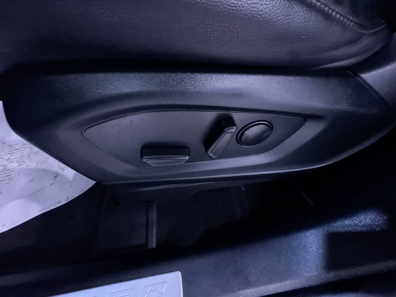 used 2022 Ford Explorer car, priced at $28,777