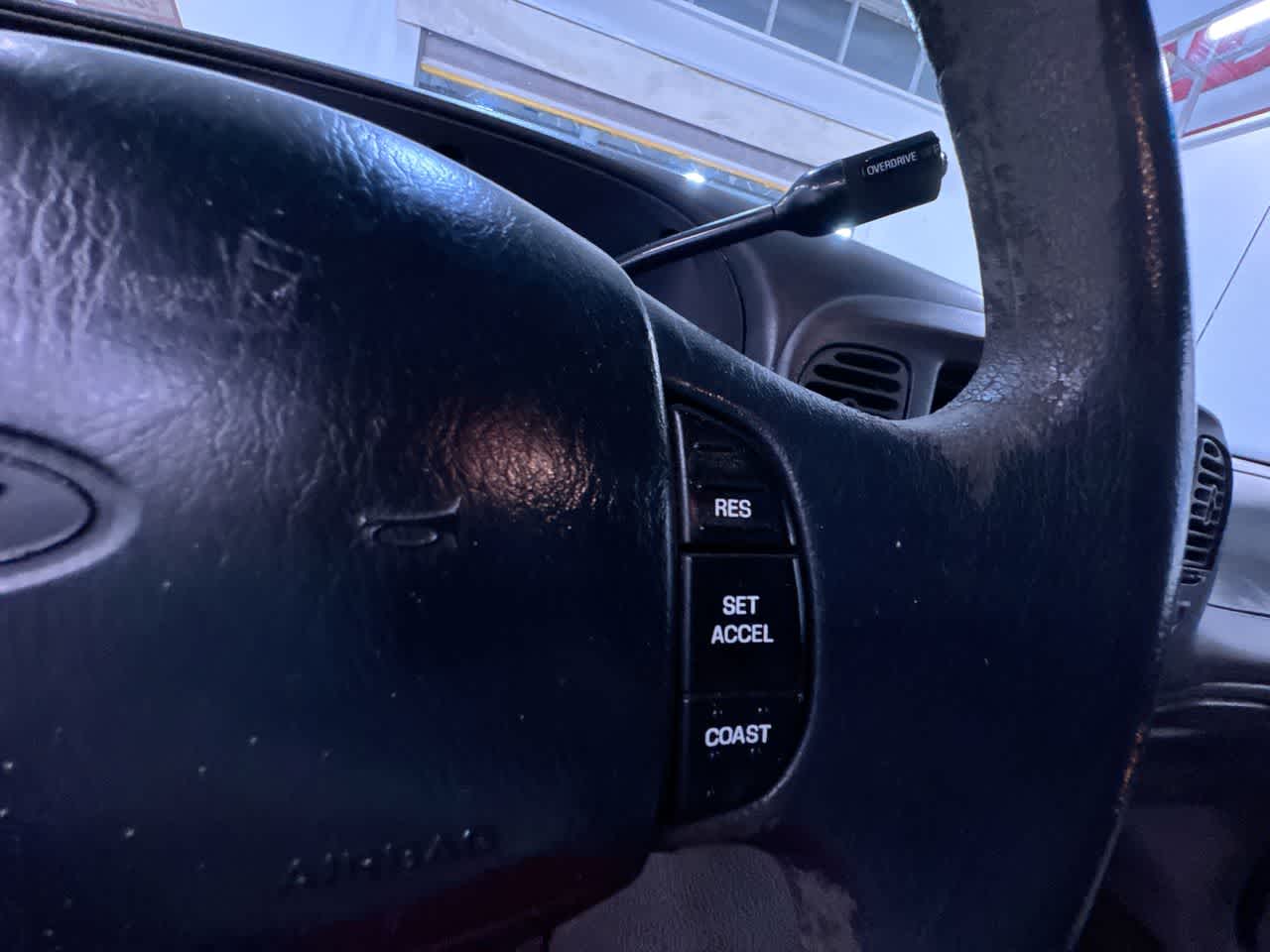 used 2000 Ford F-150 car, priced at $5,500