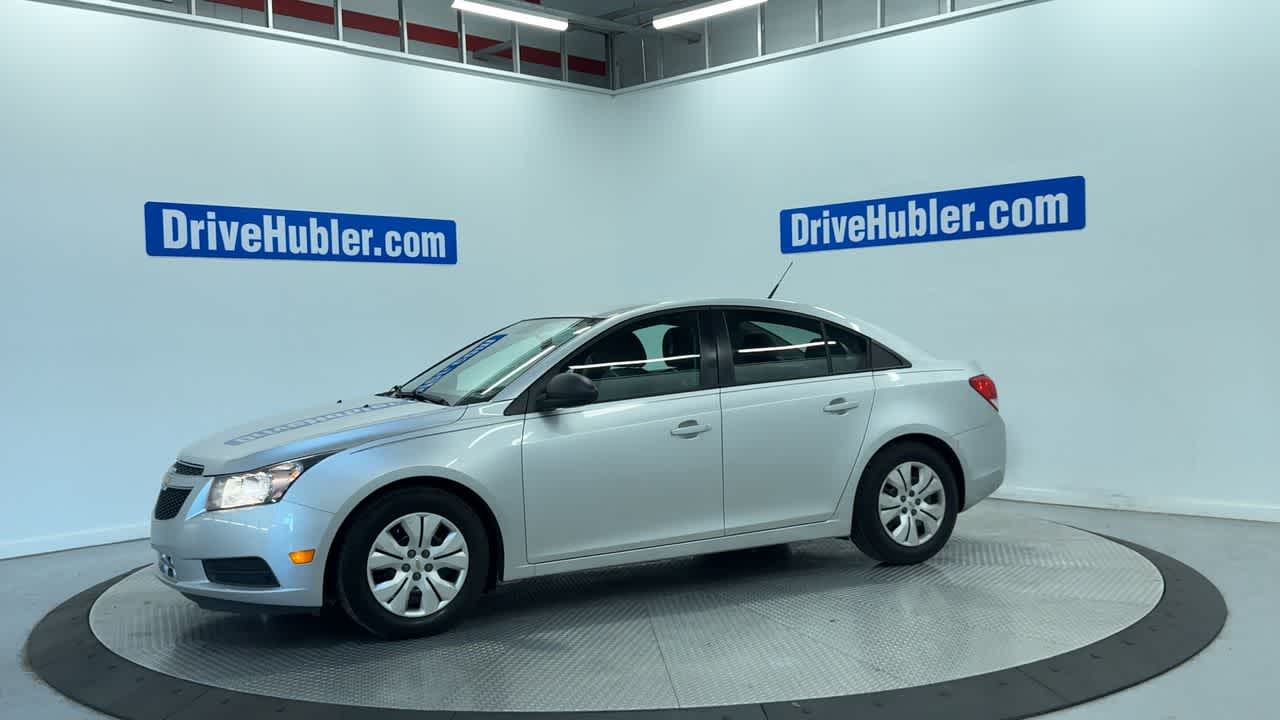 used 2014 Chevrolet Cruze car, priced at $8,248