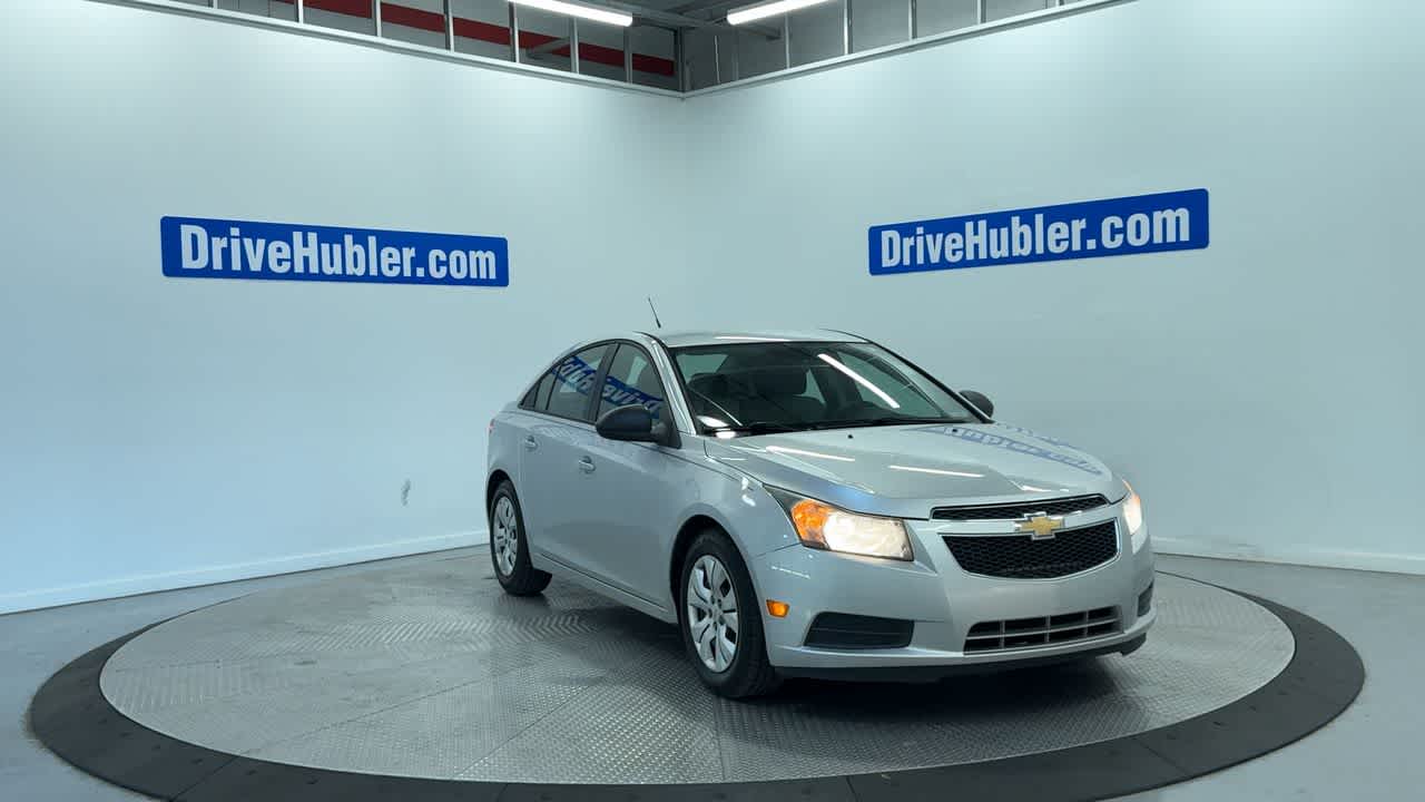 used 2014 Chevrolet Cruze car, priced at $8,248