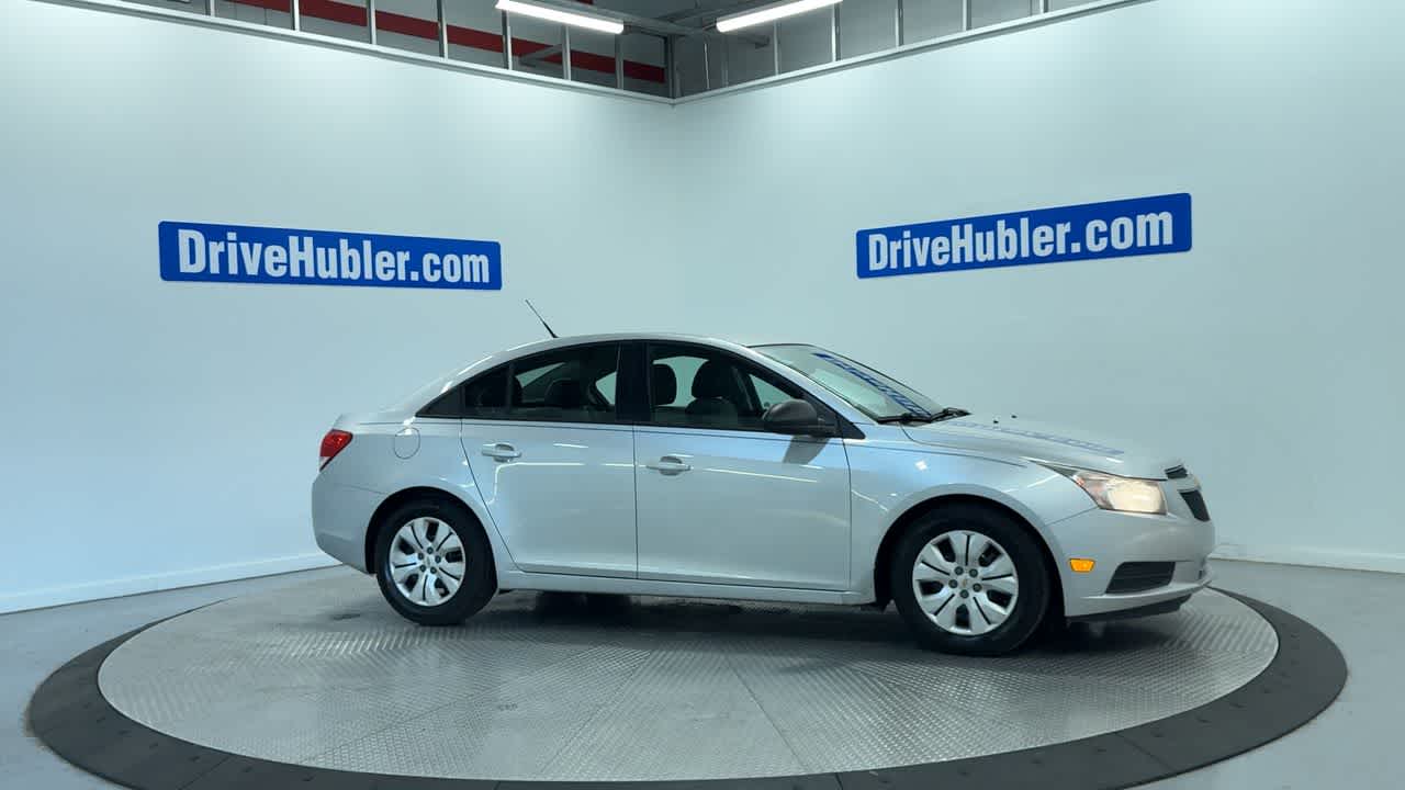 used 2014 Chevrolet Cruze car, priced at $8,248