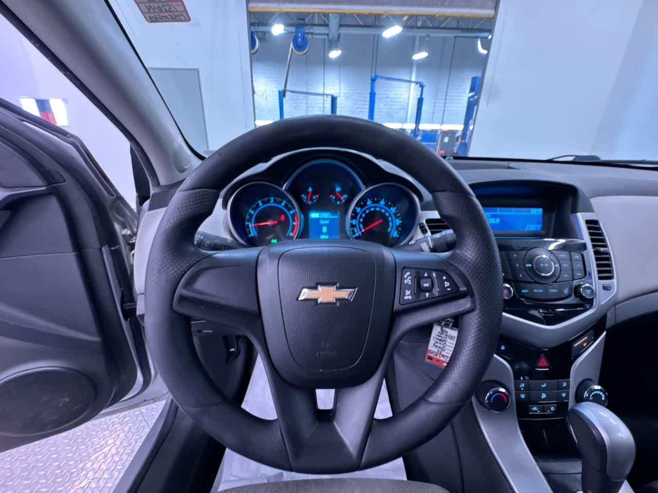 used 2014 Chevrolet Cruze car, priced at $8,248