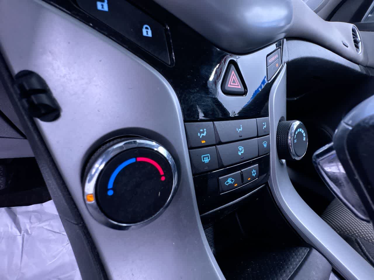 used 2014 Chevrolet Cruze car, priced at $8,248