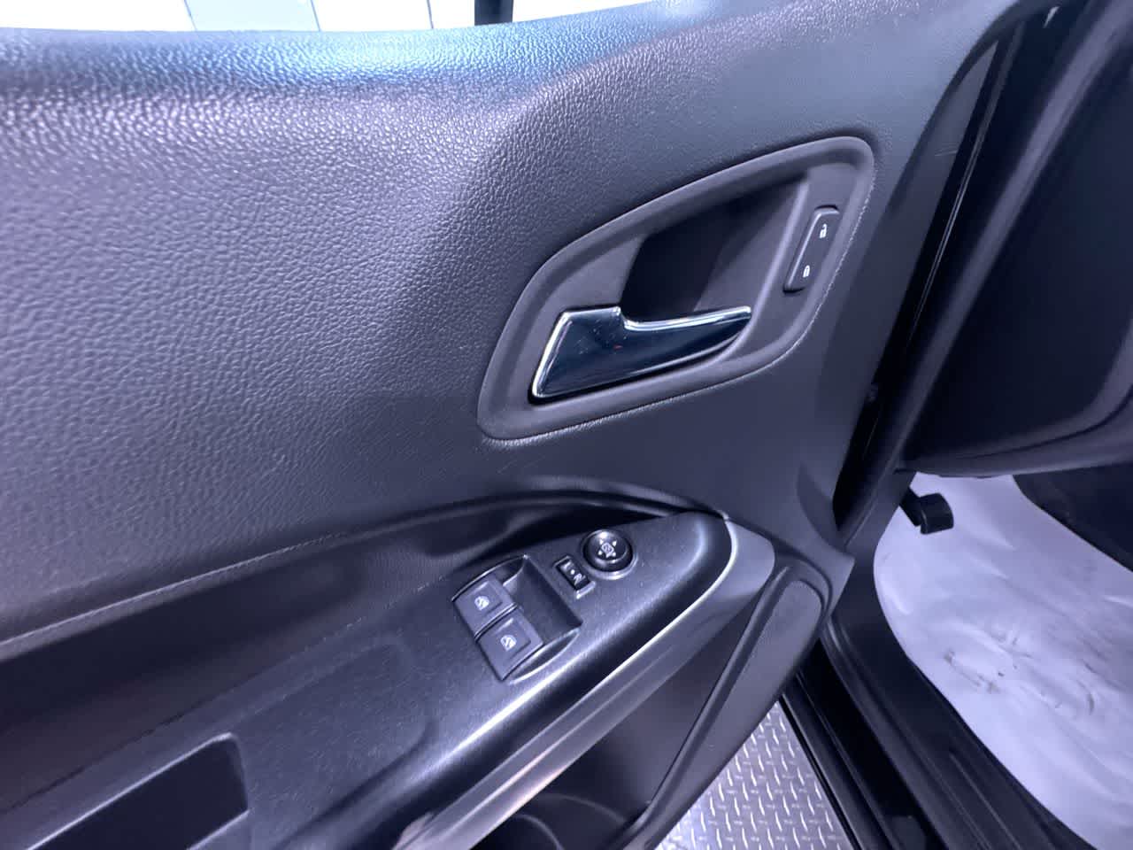 used 2022 Chevrolet Colorado car, priced at $21,123