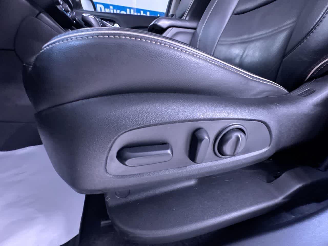 used 2018 GMC Acadia car, priced at $19,777