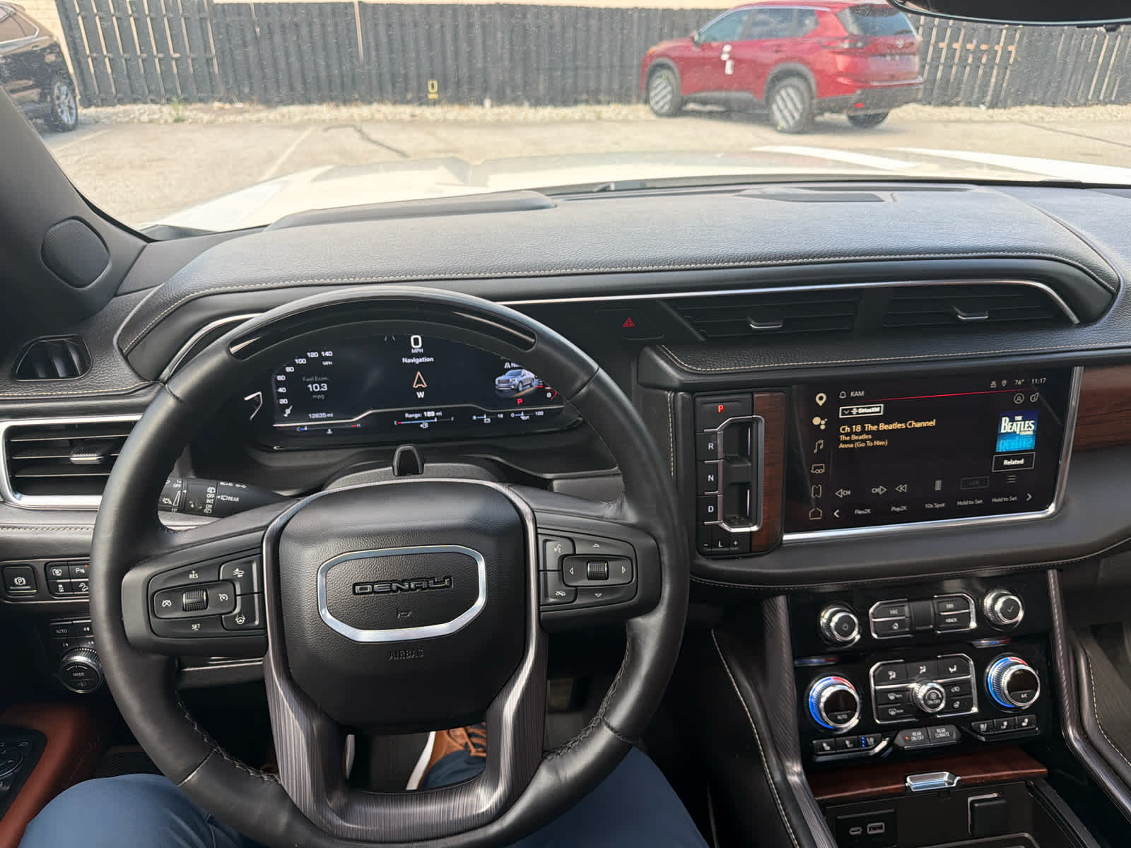 used 2024 GMC Yukon Denali Ultimate car, priced at $86,226