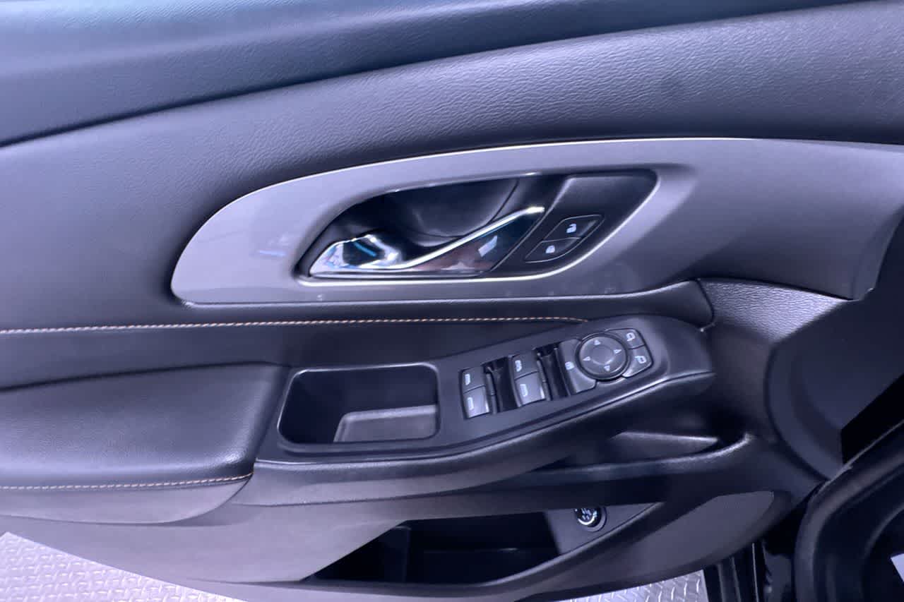 used 2018 Chevrolet Traverse car, priced at $15,777