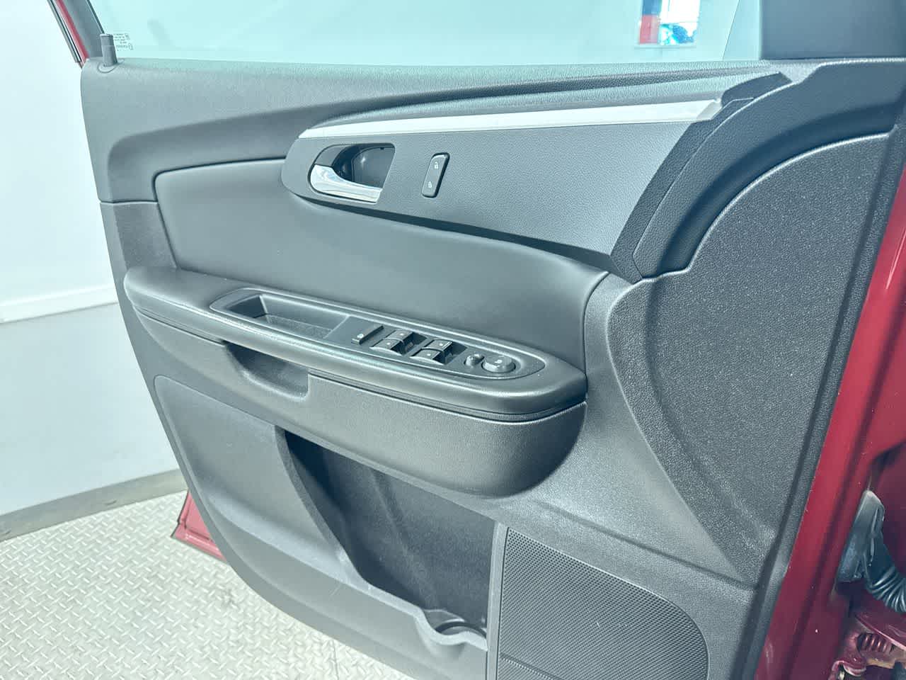 used 2011 Chevrolet Traverse car, priced at $4,777