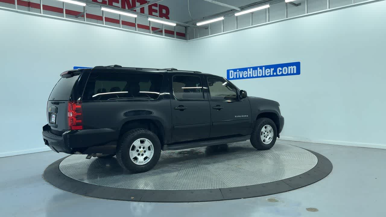 used 2014 Chevrolet Suburban car, priced at $5,150