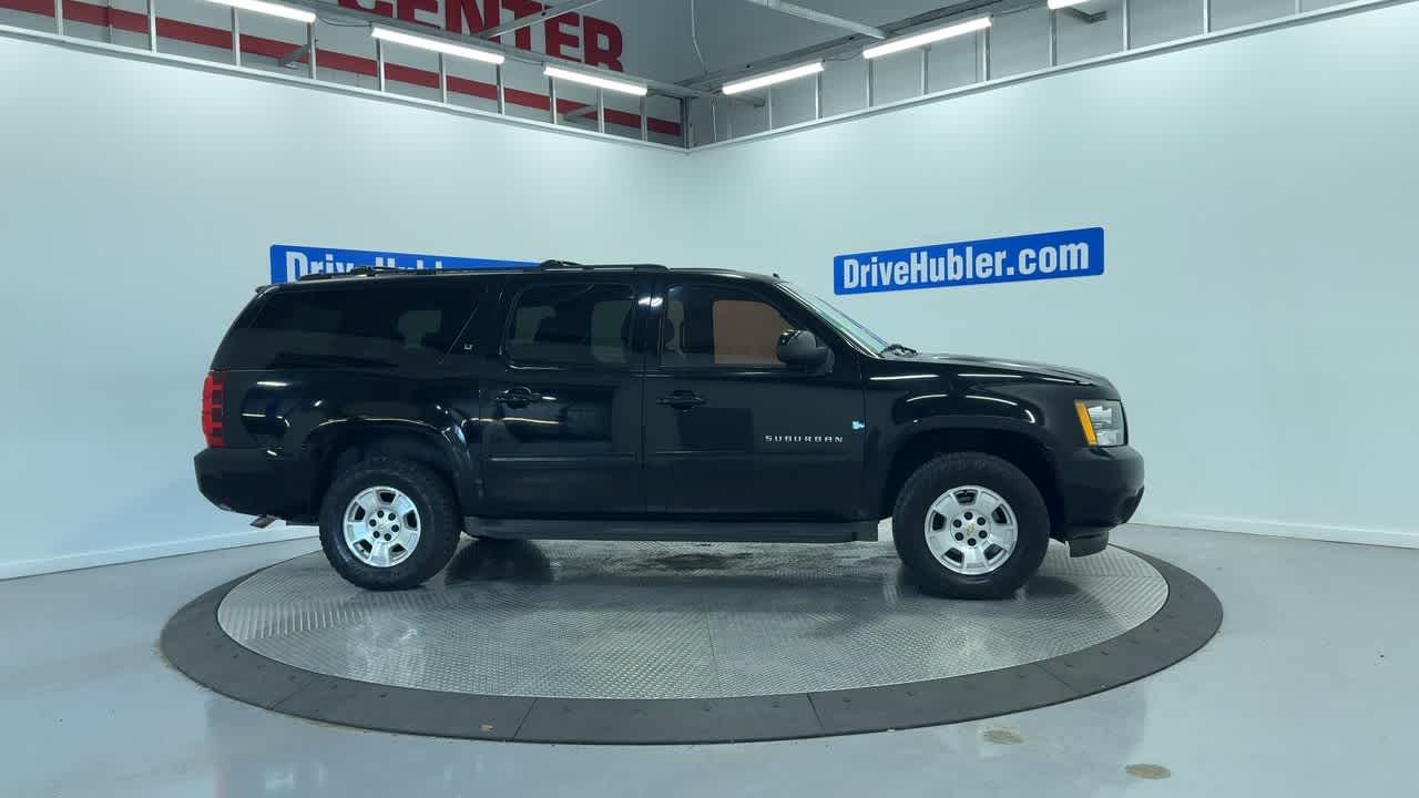 used 2014 Chevrolet Suburban car, priced at $5,150