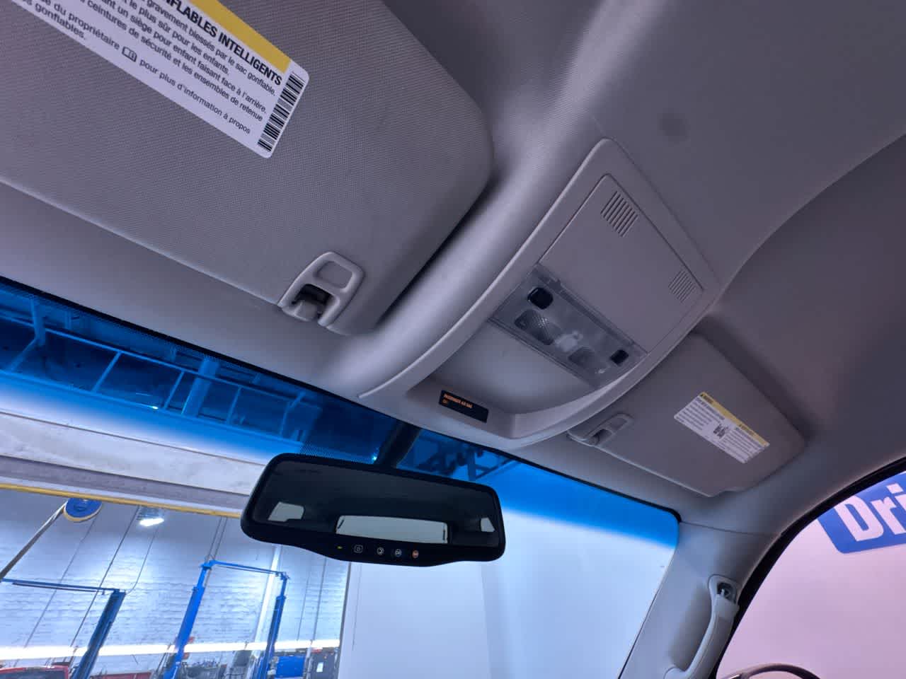 used 2014 Chevrolet Suburban car, priced at $5,150