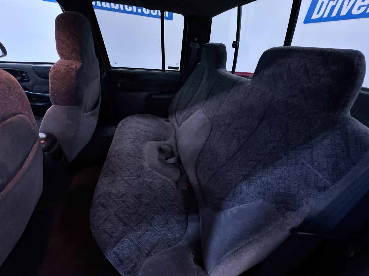 used 2002 GMC Sonoma car, priced at $7,777