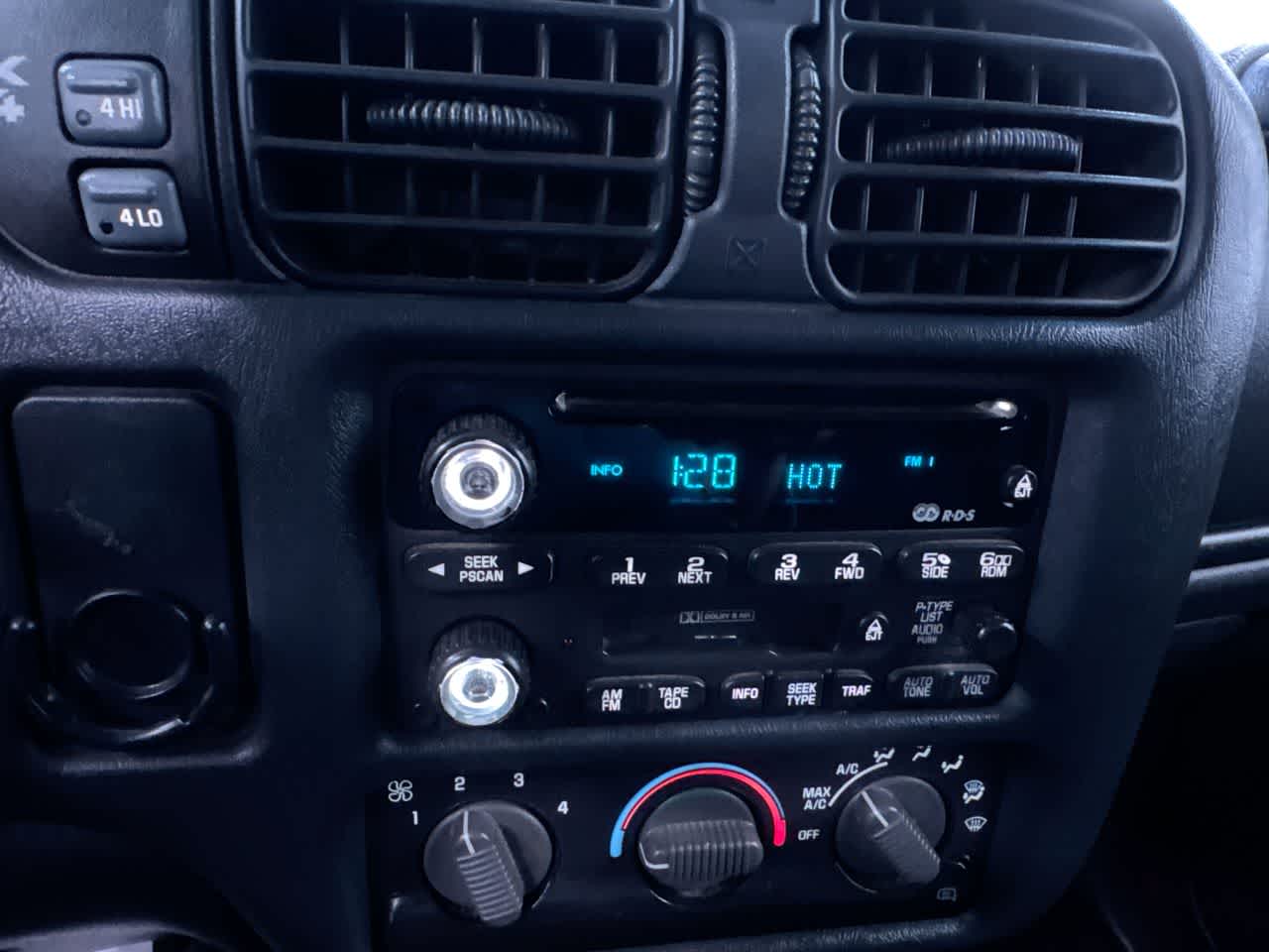 used 2002 GMC Sonoma car, priced at $7,777