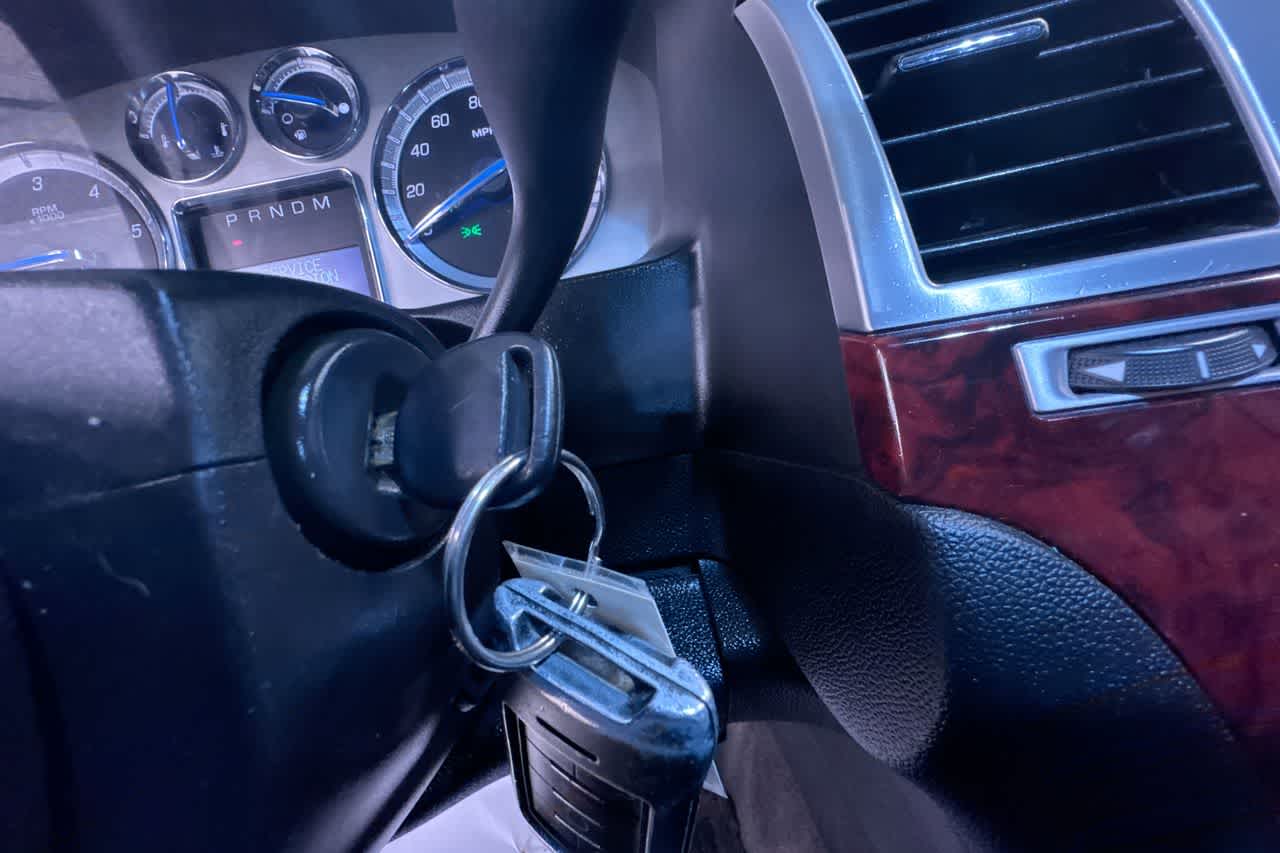 used 2009 Cadillac Escalade car, priced at $7,777