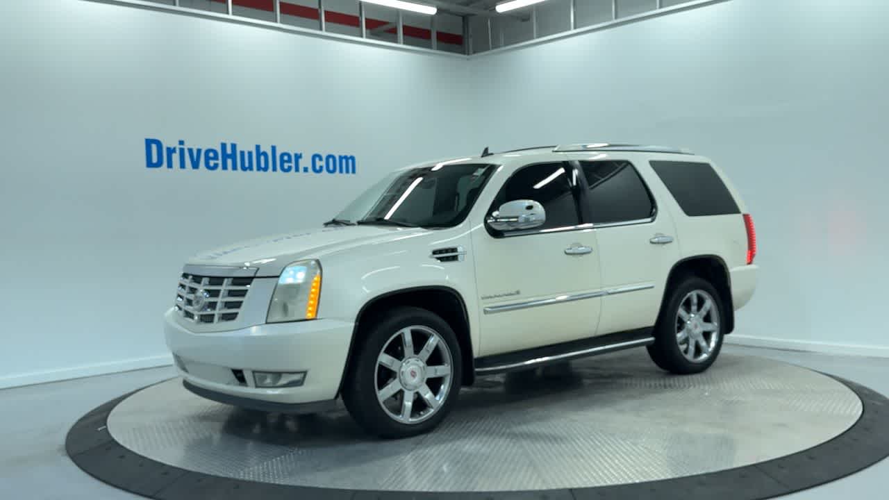 used 2009 Cadillac Escalade car, priced at $7,777
