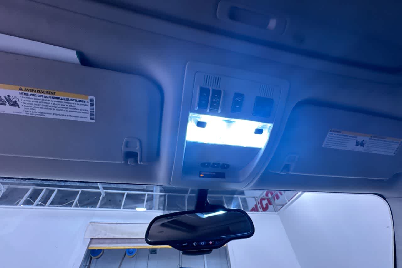 used 2009 Cadillac Escalade car, priced at $7,777