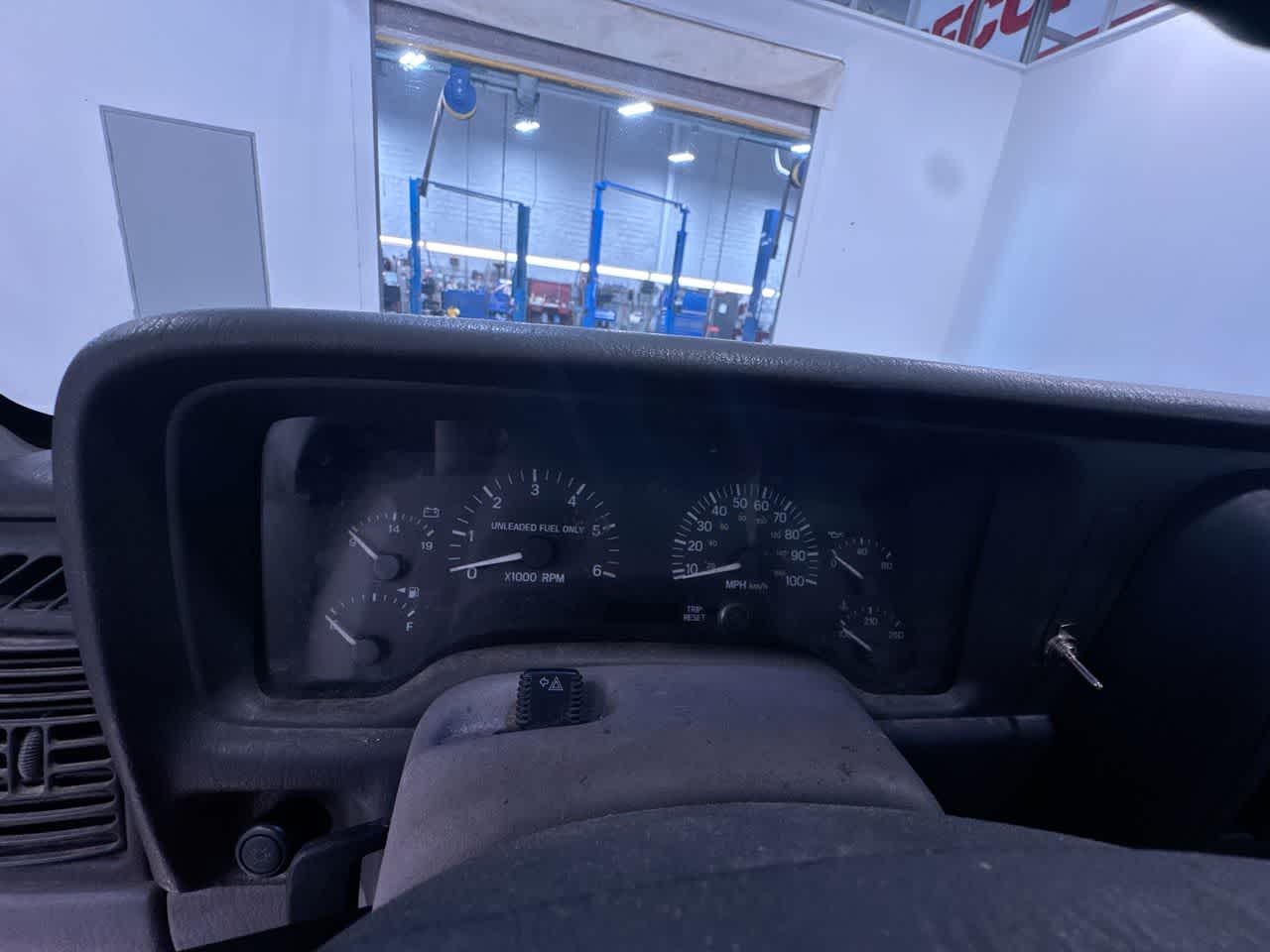 used 1998 Jeep Cherokee car, priced at $5,777