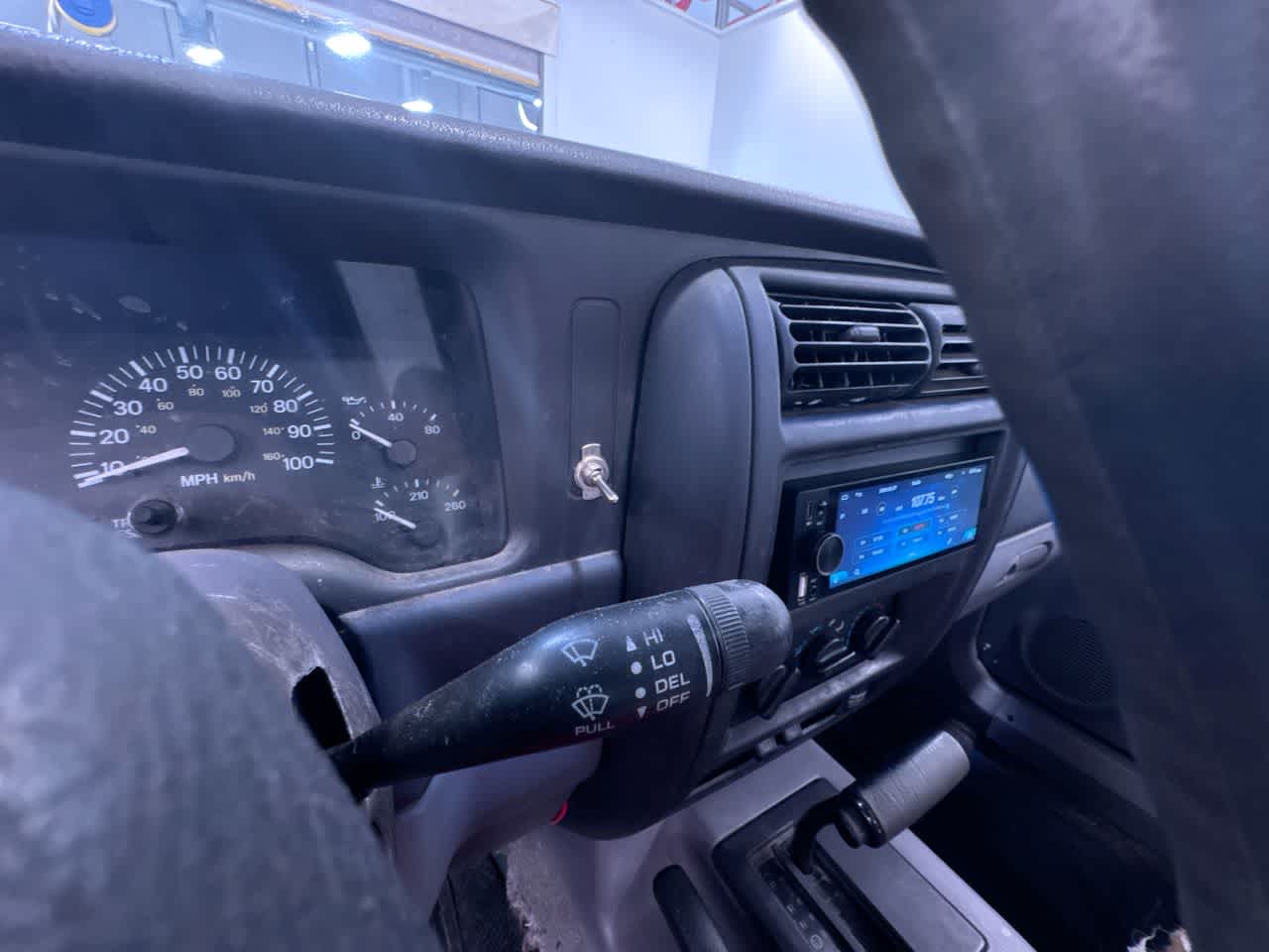 used 1998 Jeep Cherokee car, priced at $5,777