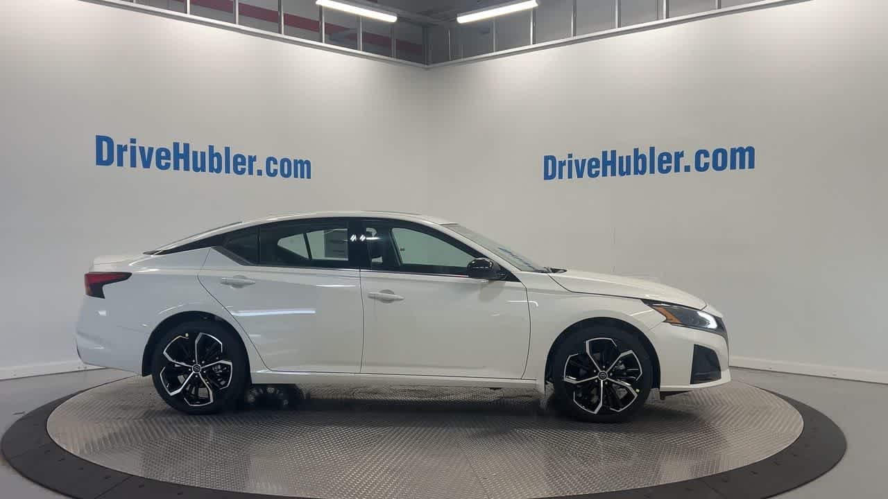 new 2025 Nissan Altima car, priced at $31,051