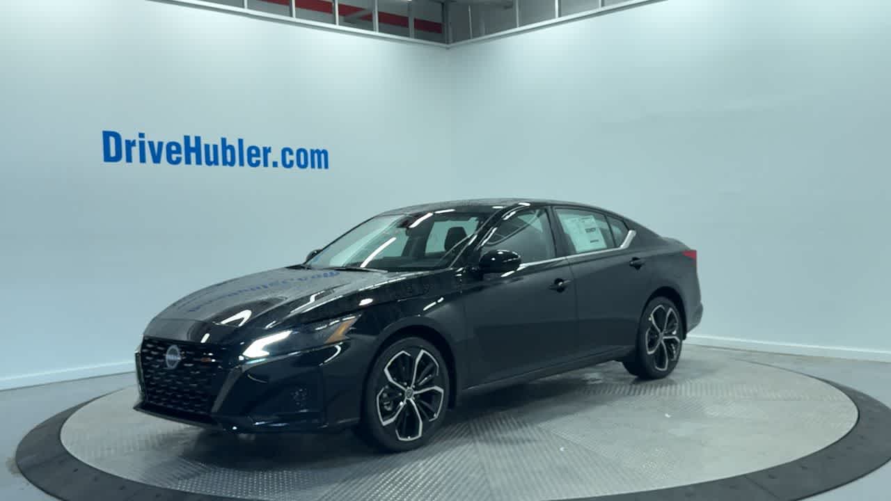 new 2025 Nissan Altima car, priced at $30,601