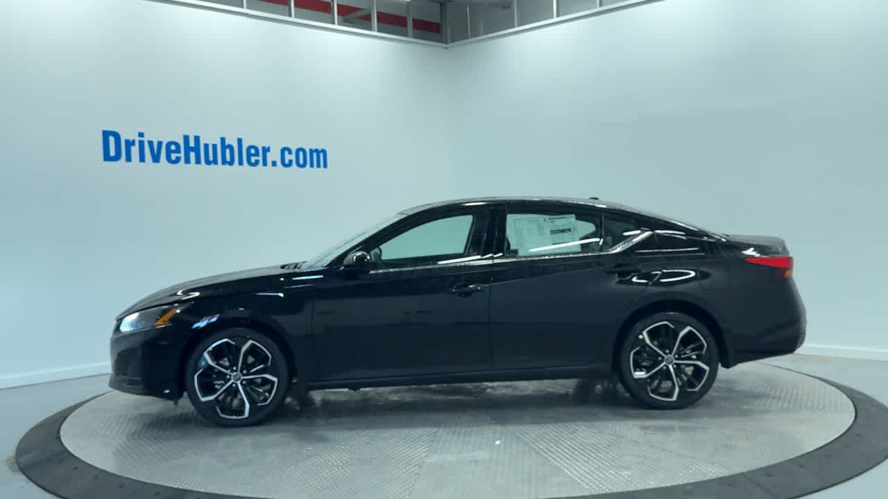 new 2025 Nissan Altima car, priced at $30,601