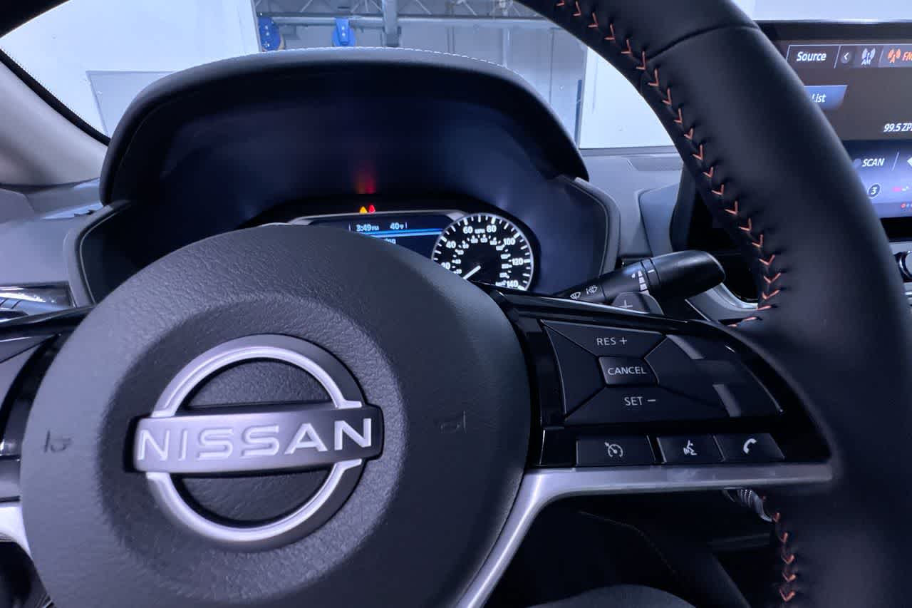 new 2025 Nissan Altima car, priced at $30,601