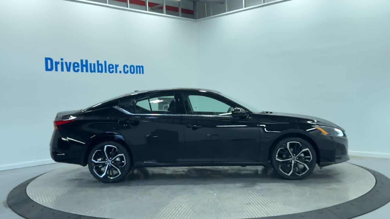 new 2025 Nissan Altima car, priced at $30,601