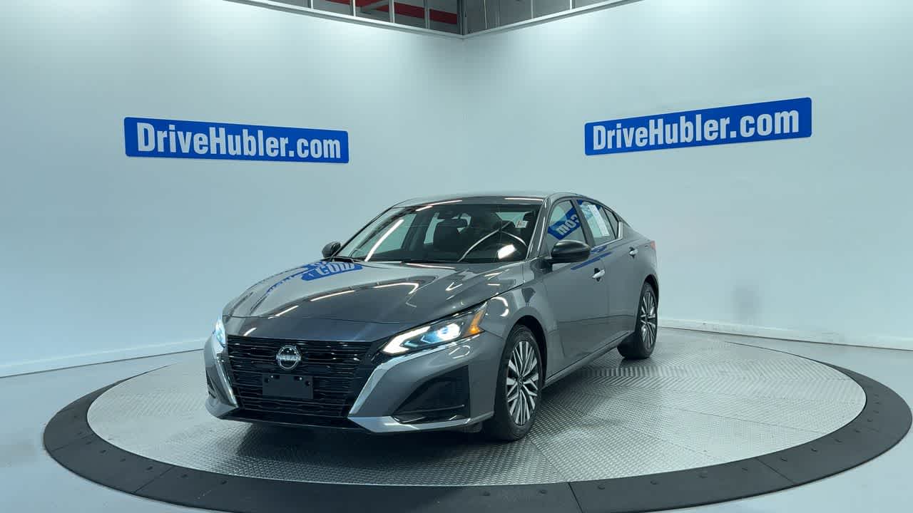 used 2025 Nissan Altima car, priced at $24,999