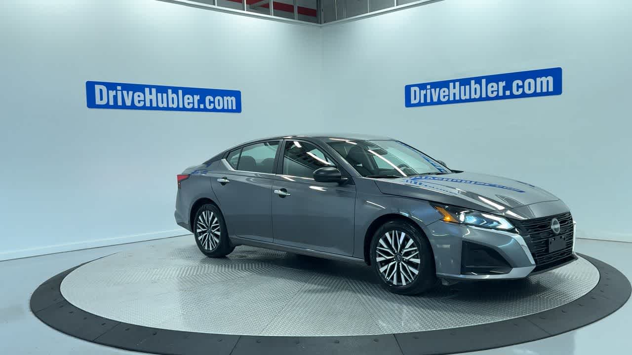 used 2025 Nissan Altima car, priced at $24,999