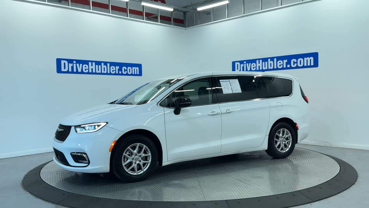used 2024 Chrysler Pacifica car, priced at $26,777
