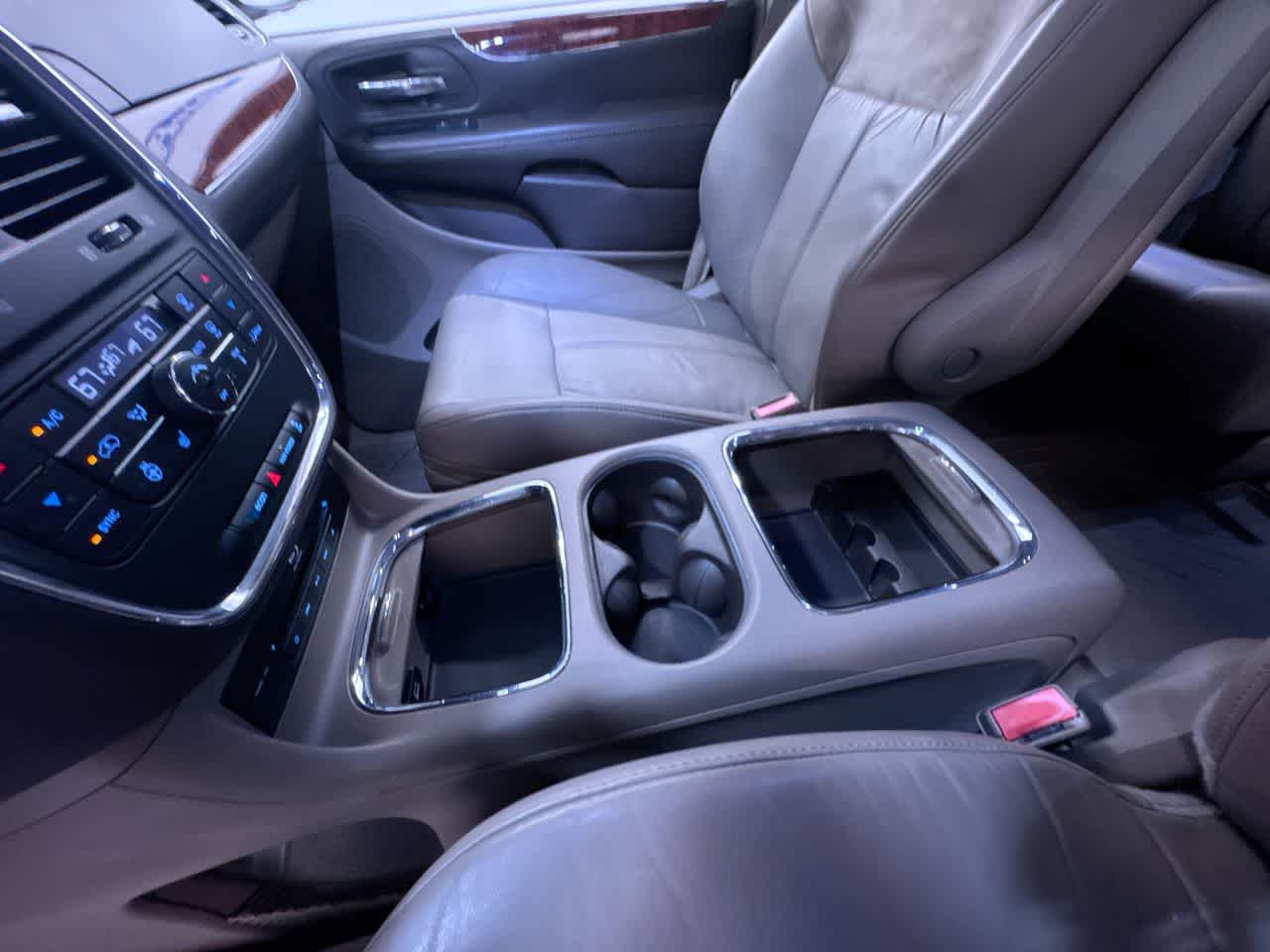used 2015 Chrysler Town & Country car, priced at $8,897