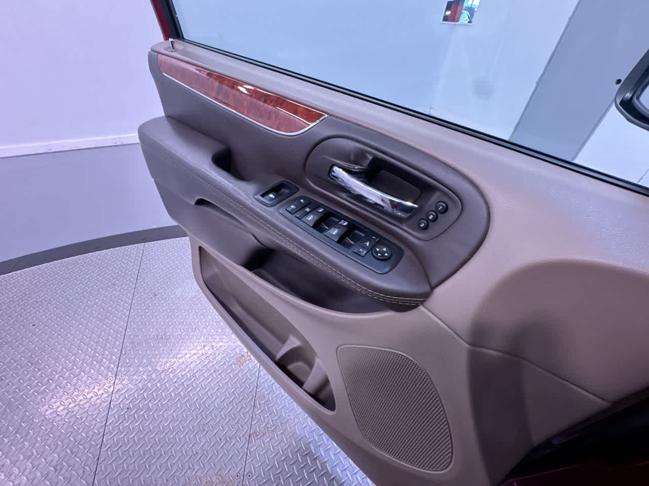 used 2015 Chrysler Town & Country car, priced at $8,897