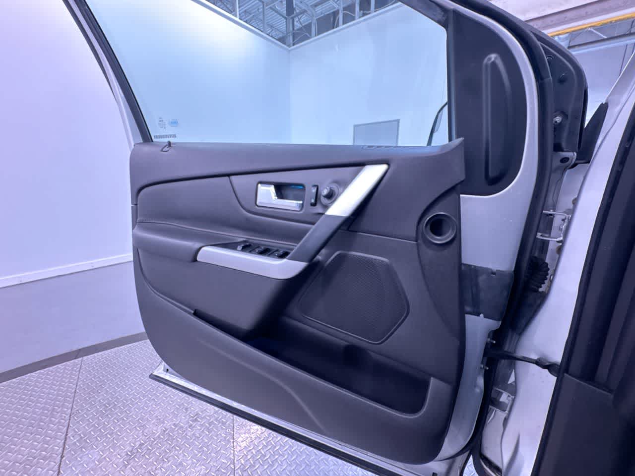 used 2011 Ford Edge car, priced at $7,777