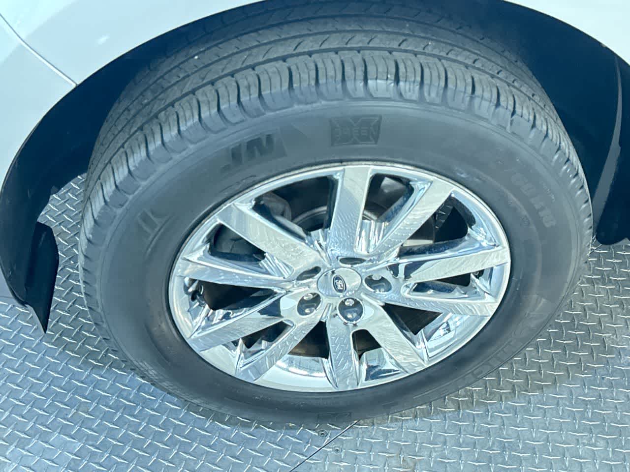 used 2011 Ford Edge car, priced at $7,777