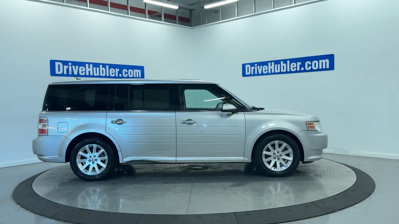 used 2009 Ford Flex car, priced at $5,777