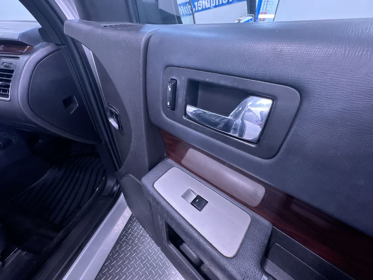 used 2009 Ford Flex car, priced at $5,777