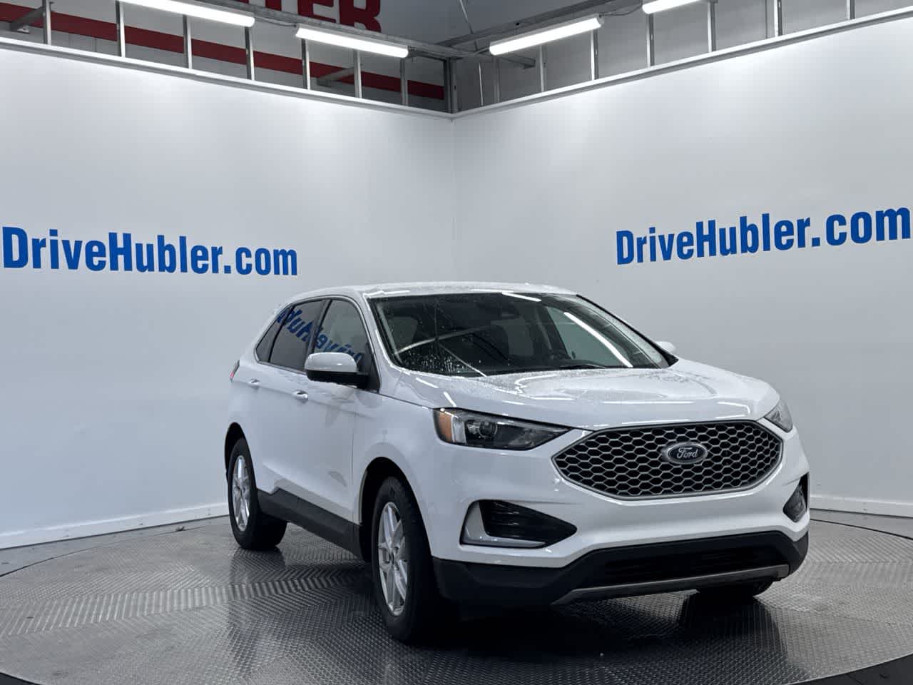 used 2024 Ford Edge car, priced at $19,777