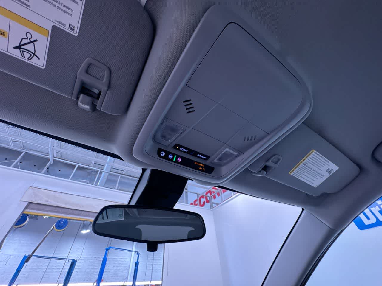 used 2022 Chevrolet Equinox car, priced at $17,293