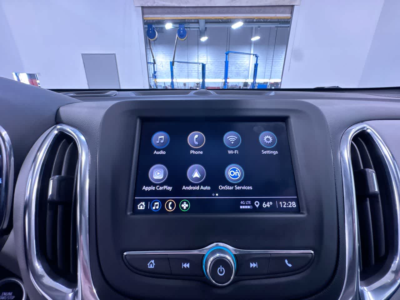 used 2022 Chevrolet Equinox car, priced at $17,293