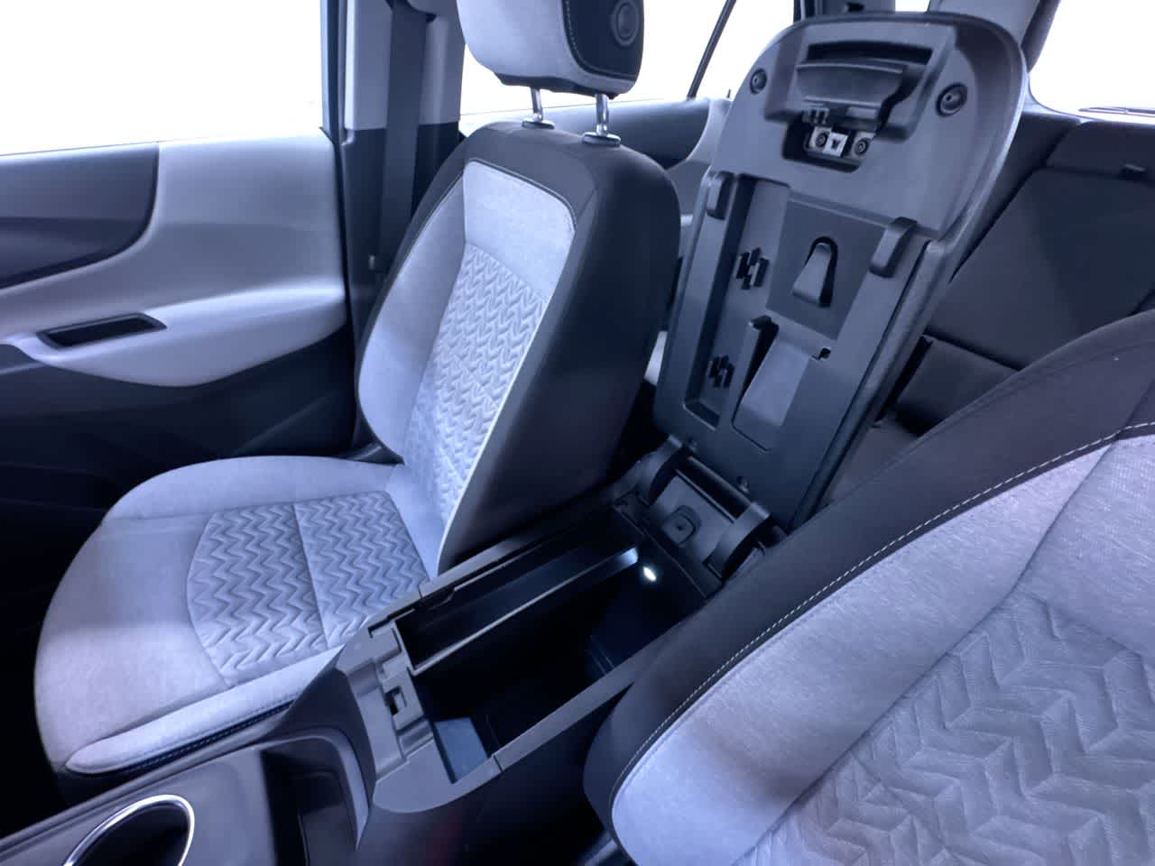 used 2022 Chevrolet Equinox car, priced at $17,293