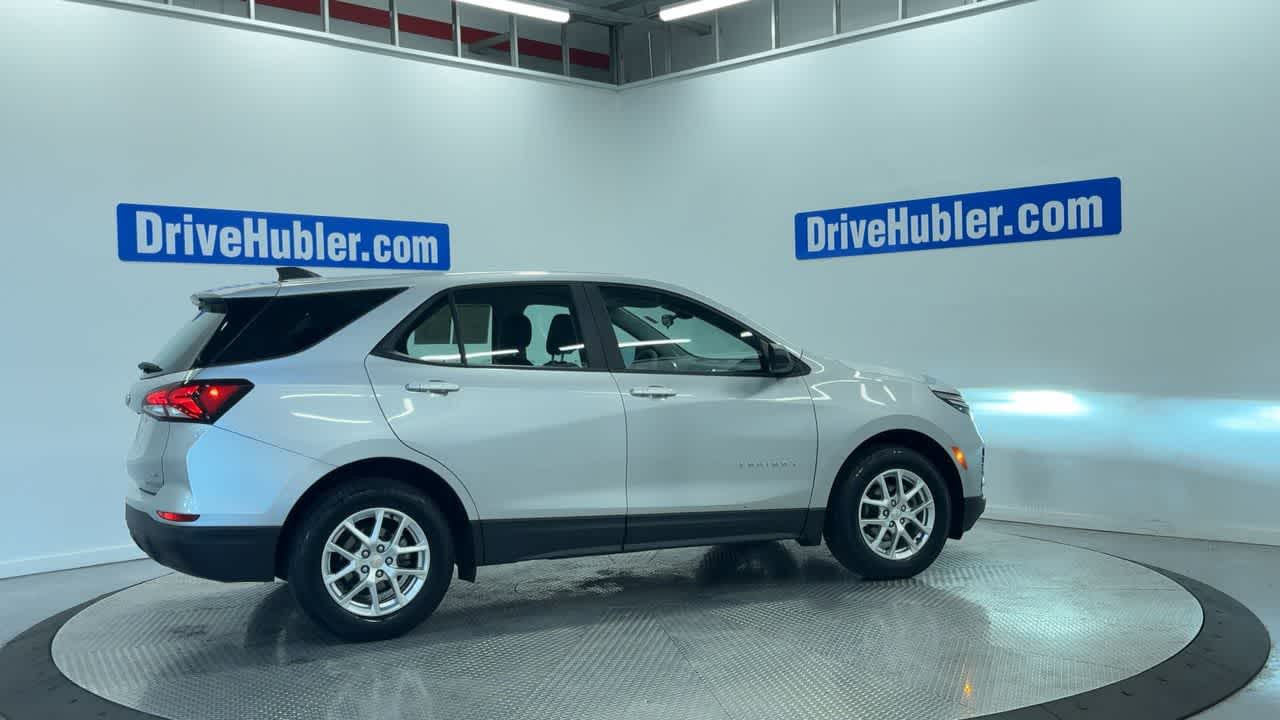used 2022 Chevrolet Equinox car, priced at $17,293