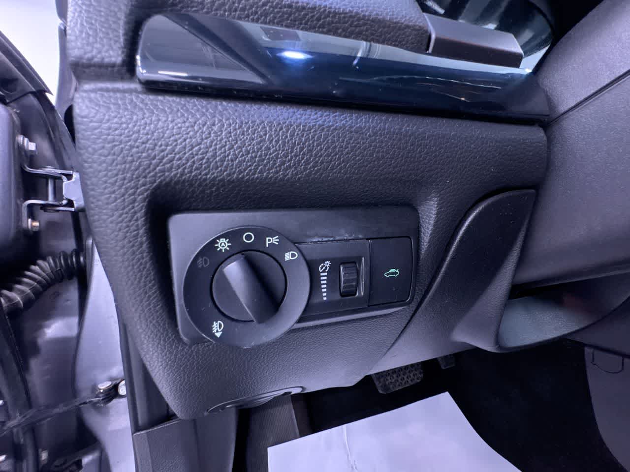used 2007 Ford Fusion car, priced at $4,999