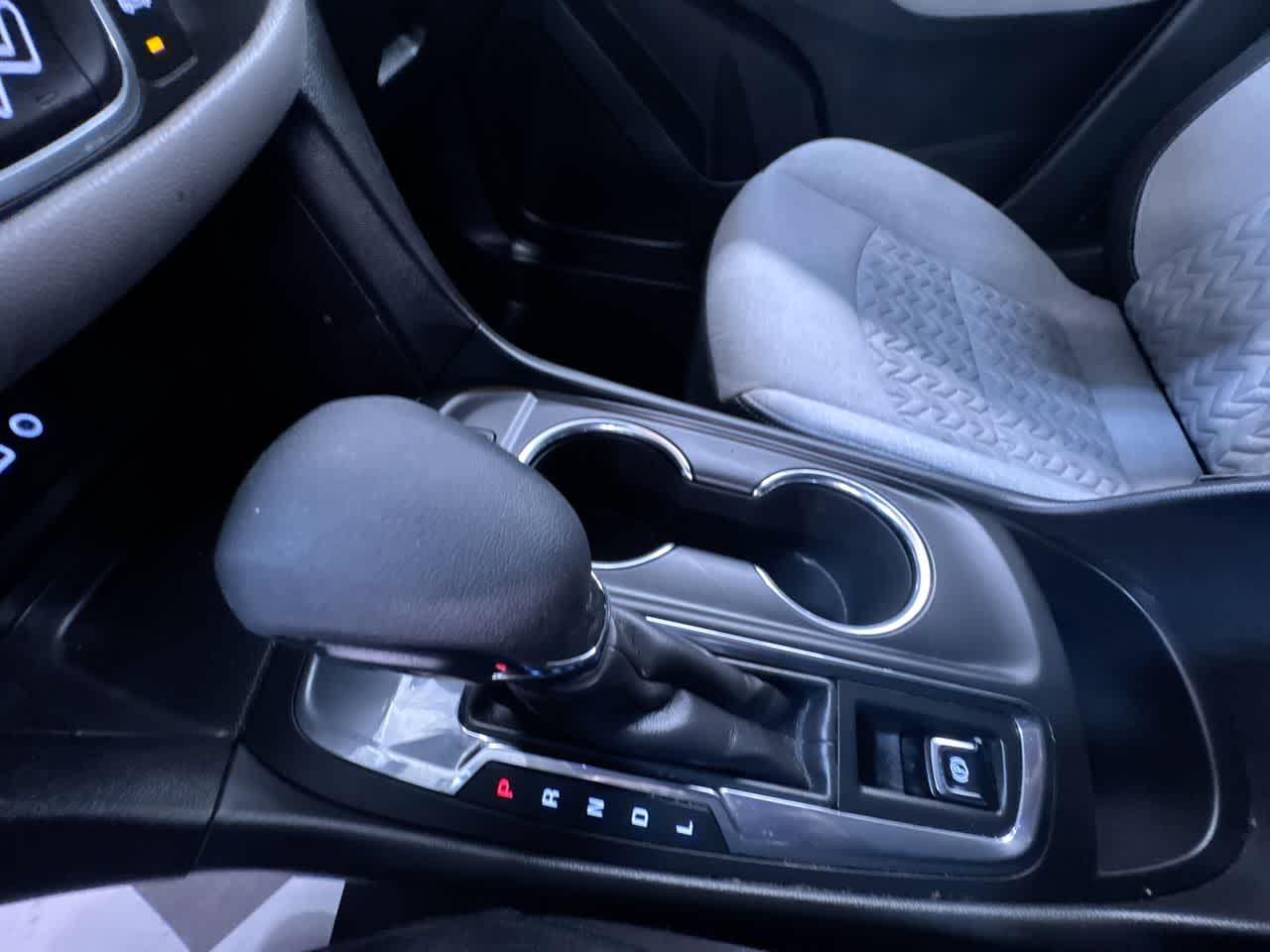 used 2024 Chevrolet Equinox car, priced at $17,777