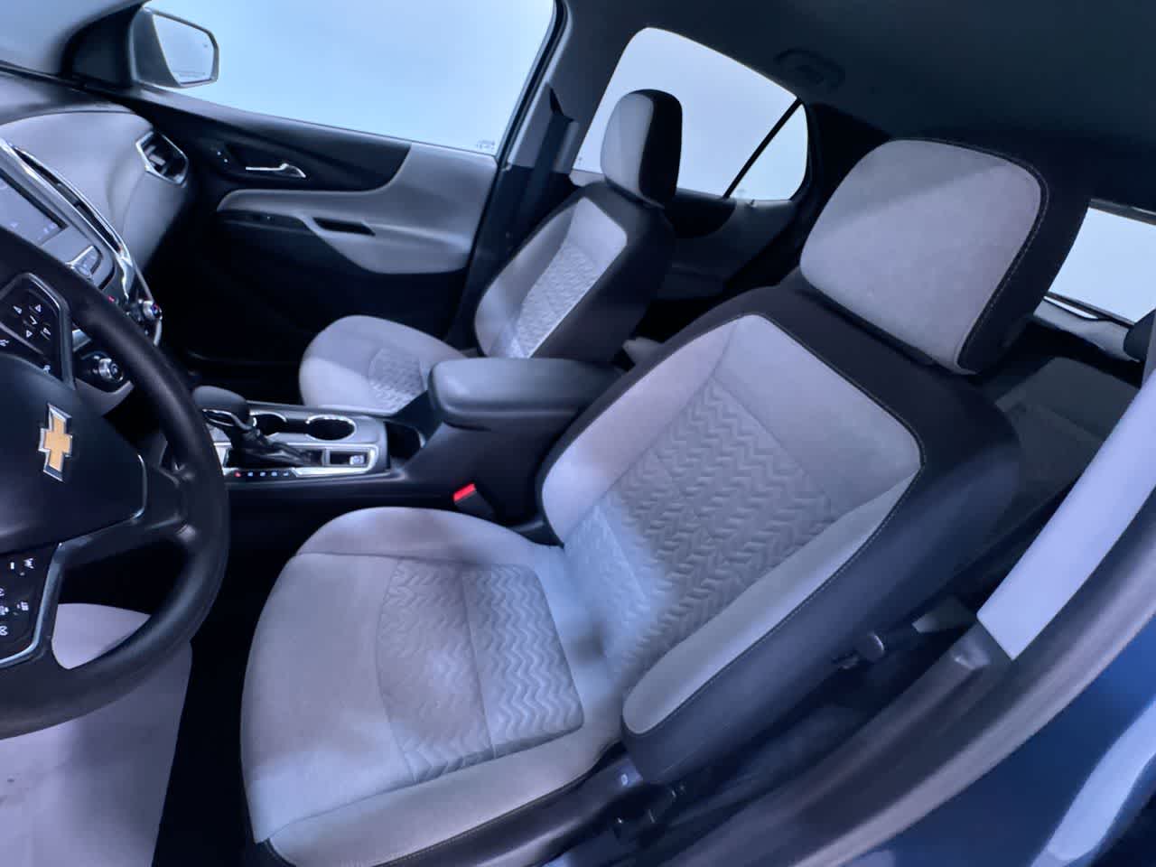 used 2024 Chevrolet Equinox car, priced at $17,777