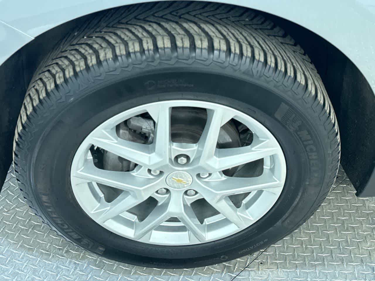 used 2024 Chevrolet Equinox car, priced at $18,777