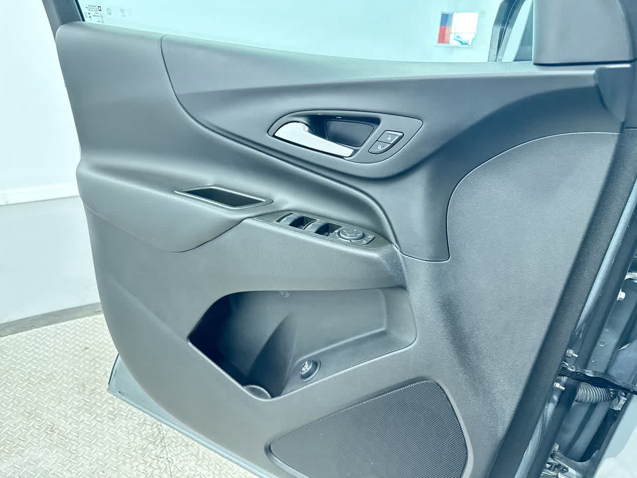 used 2024 Chevrolet Equinox car, priced at $18,777